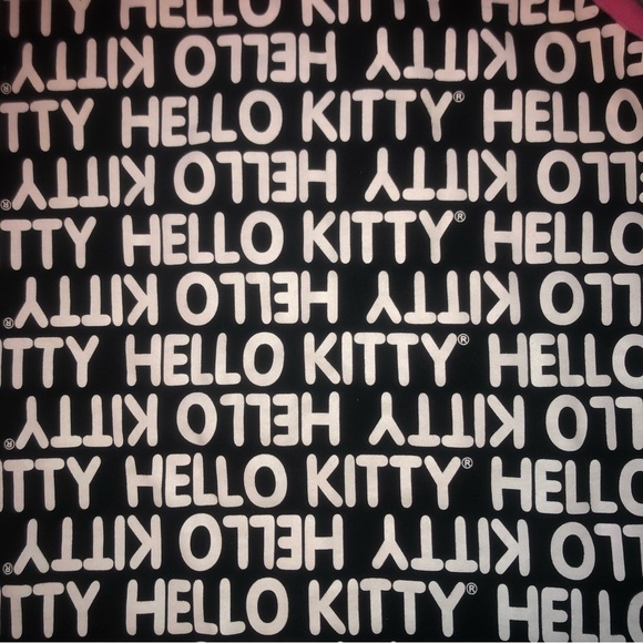 COPY - HELLO KITTY SANRIO WOMENS TANK TOP SIZE MEDIUM PINK BLACK AND WHITE KAWA… - Picture 2 of 11